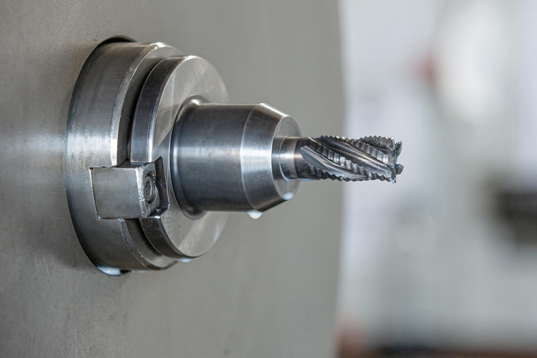 Nahaufnahme einer CNC Fräsmaschine