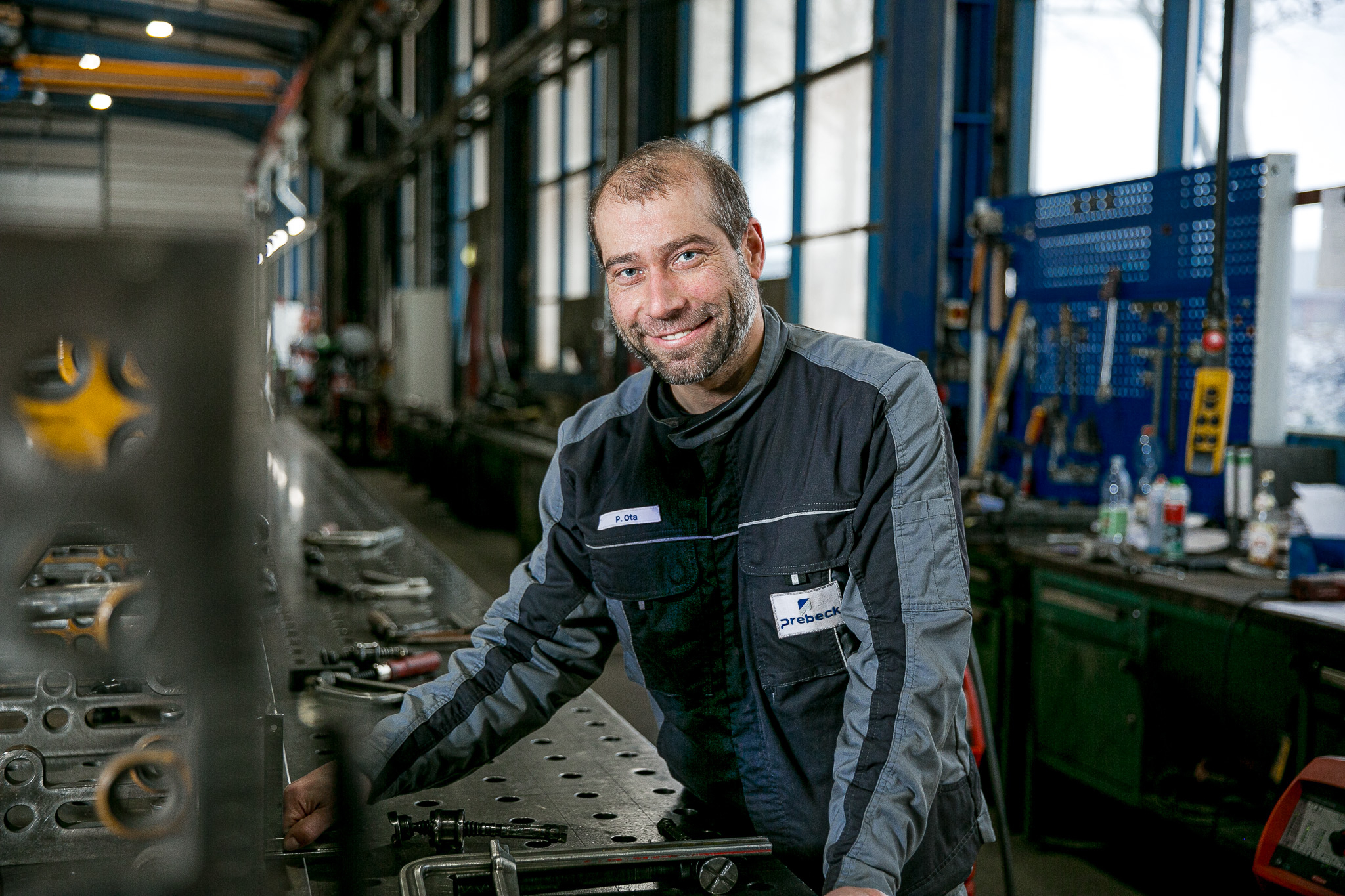 Sie erwarten nette Kollegen und vielfältige Aufgaben Portraitfoto von Prebeck-Mitarbeiter Ota
